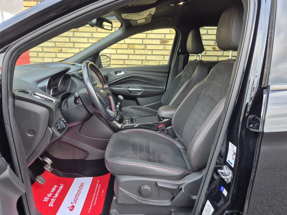 Ford Kuga 1,5 SCTi 150 ST-Line 5d