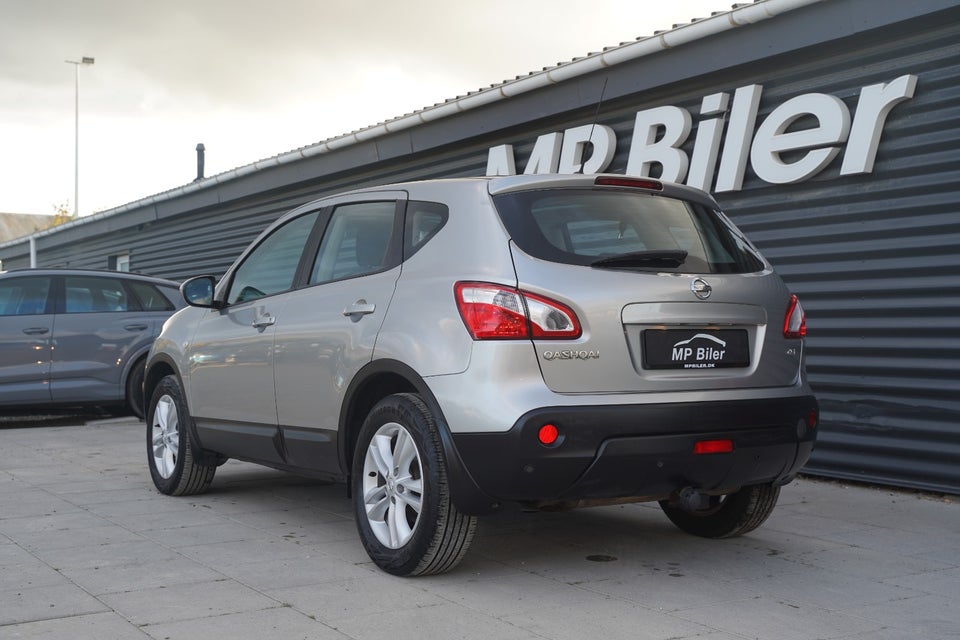 Nissan Qashqai 2,0 dCi Tekna 5d