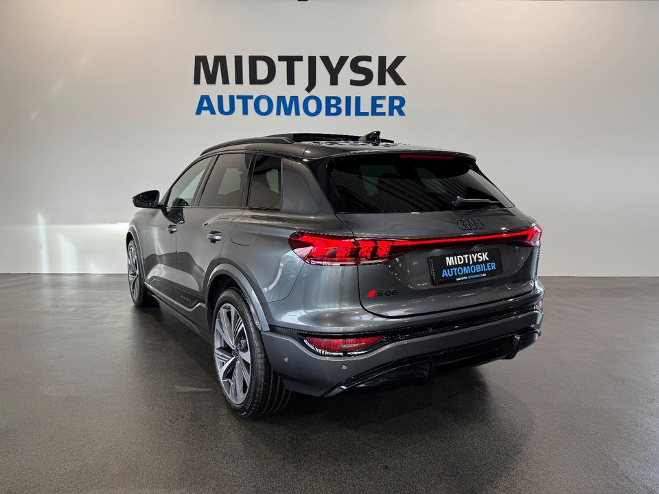 Audi SQ6 e-tron quattro 5d