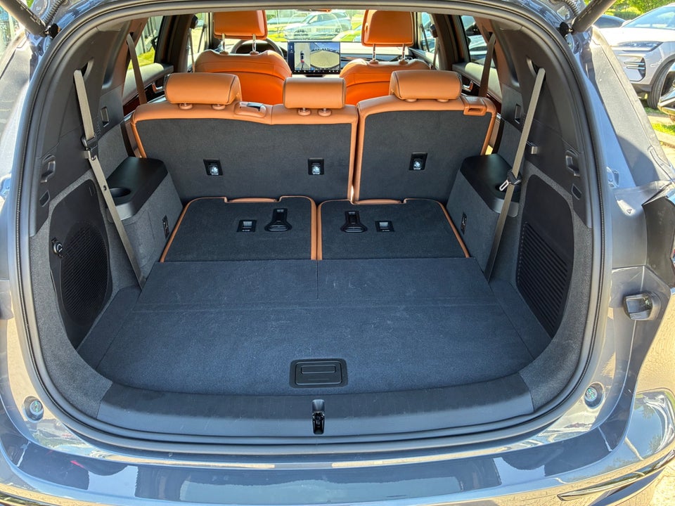 BYD Tang 109 Flagship AWD 7prs 5d