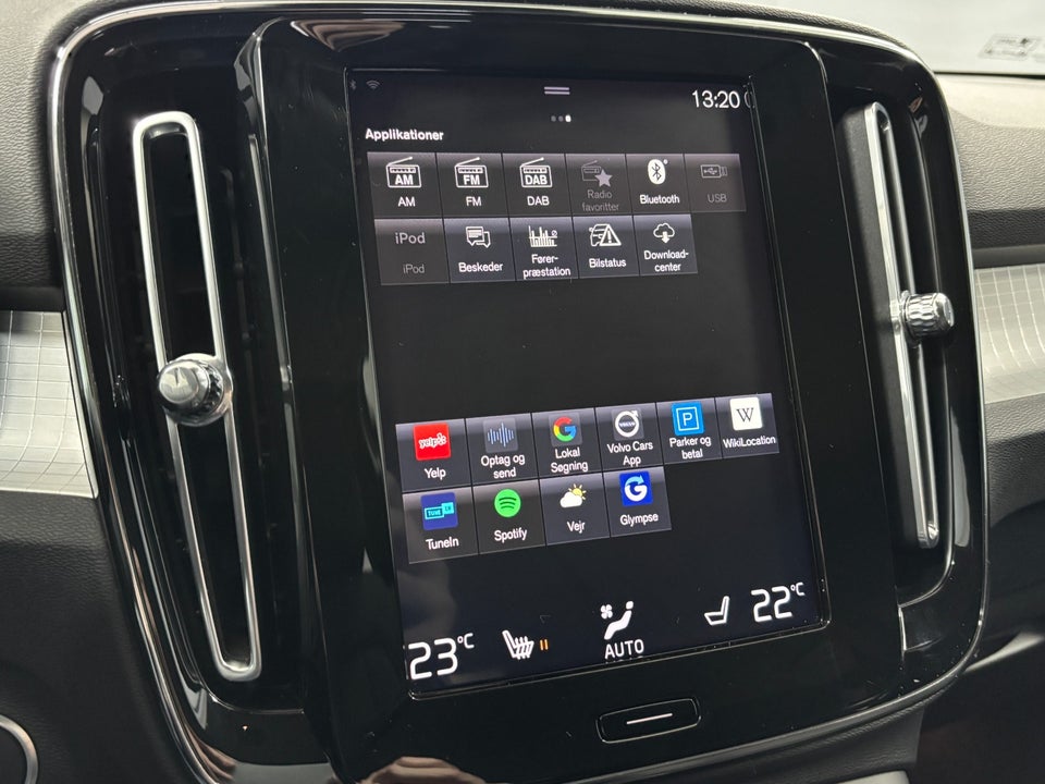 Volvo XC40 2,0 T4 190 Momentum aut. 5d