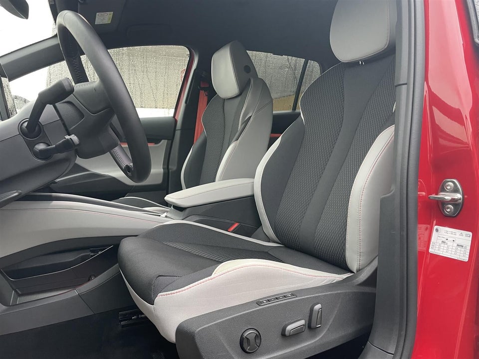 Skoda Elroq 85 iV Lodge Maxx 5d