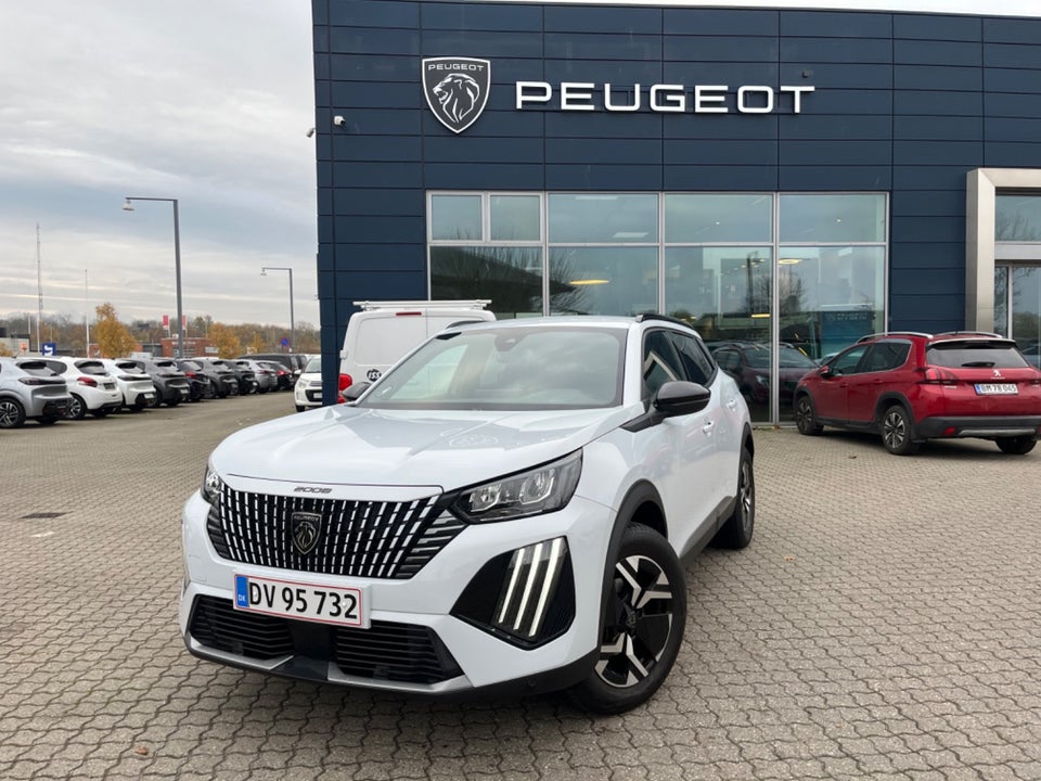 Peugeot 2008 1,2 PureTech 130 First Selection EAT8 5d