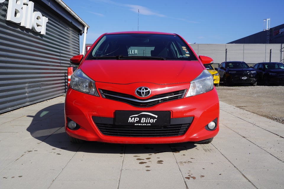 Toyota Yaris 1,4 D-4D T2 5d