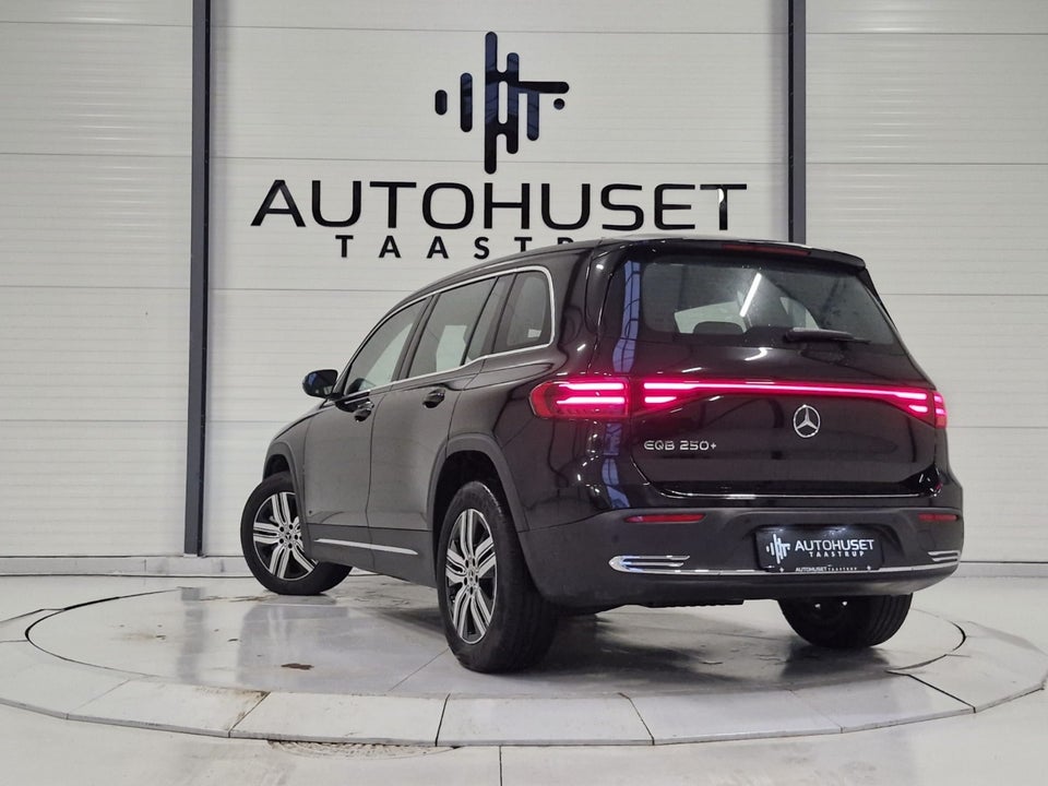 Mercedes EQB250+ Progressive 7prs 5d