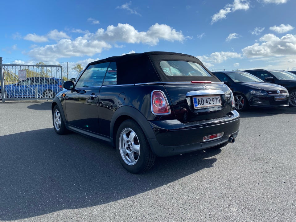 MINI Cooper 1,6 Cabriolet 2d