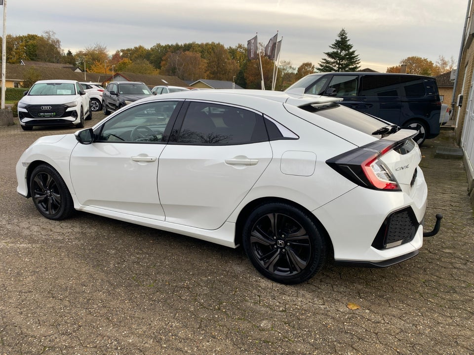 Honda Civic 1,6 i-DTEC Elegance 5d