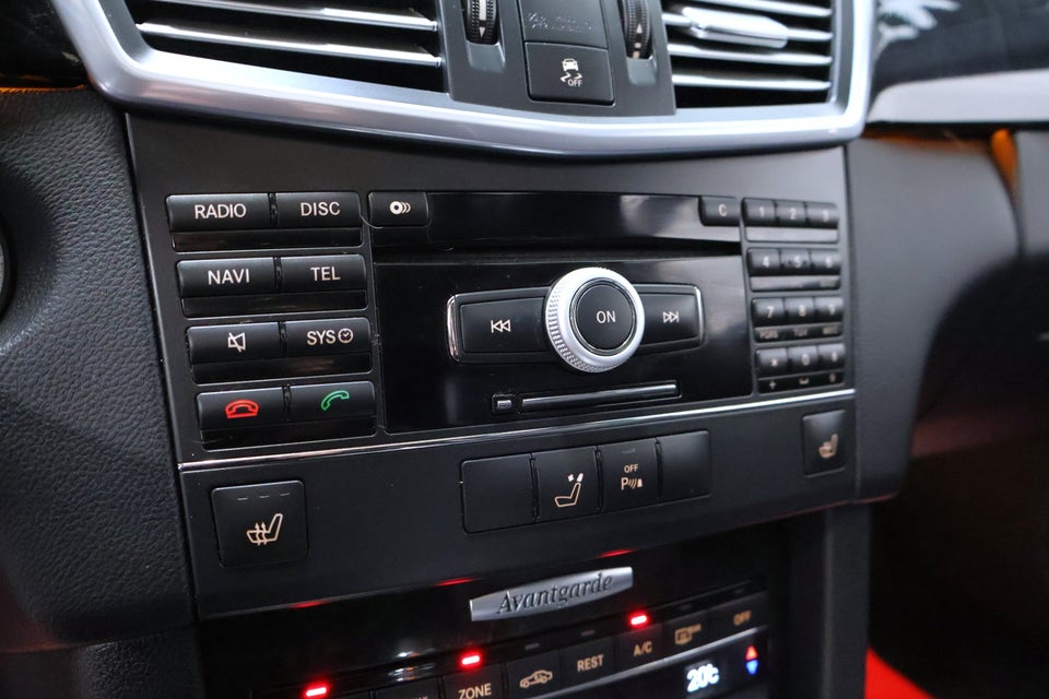 Mercedes E350 3,5 CGi Avantgarde stc. aut. BE 5d