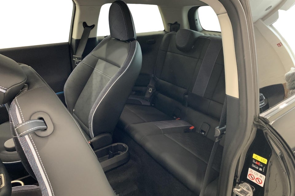 MINI Cooper SE Classic Trim 3d