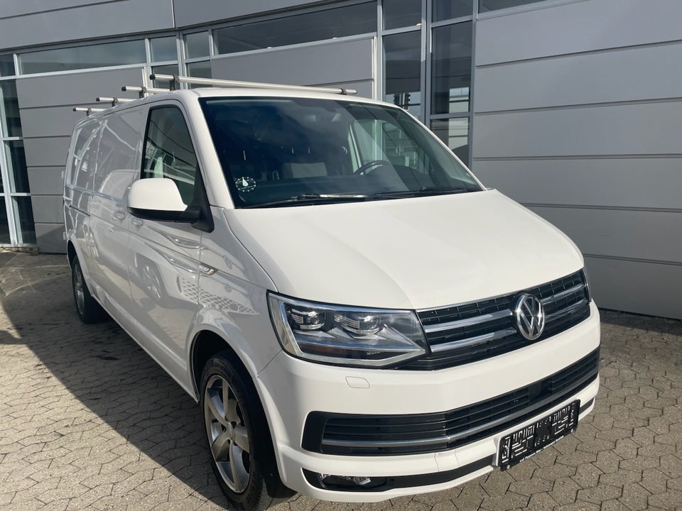 VW Transporter 2,0 TDi 204 Kassevogn DSG lang