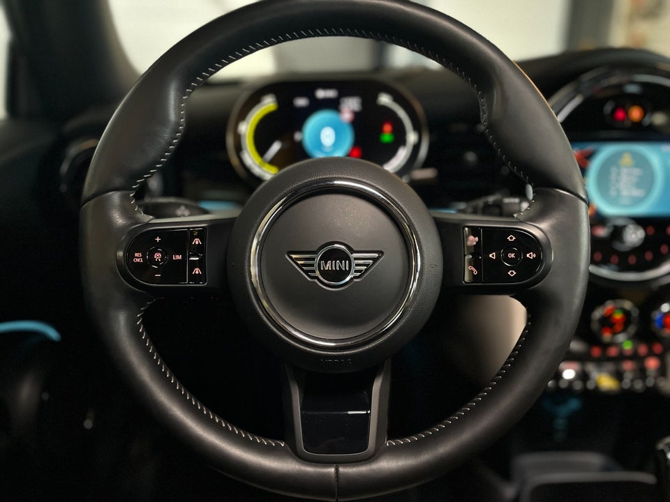 MINI Cooper SE Yours Trim 3d