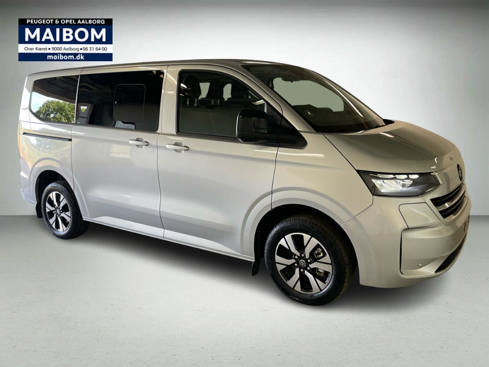 VW e-Caravelle 64 Life SWB