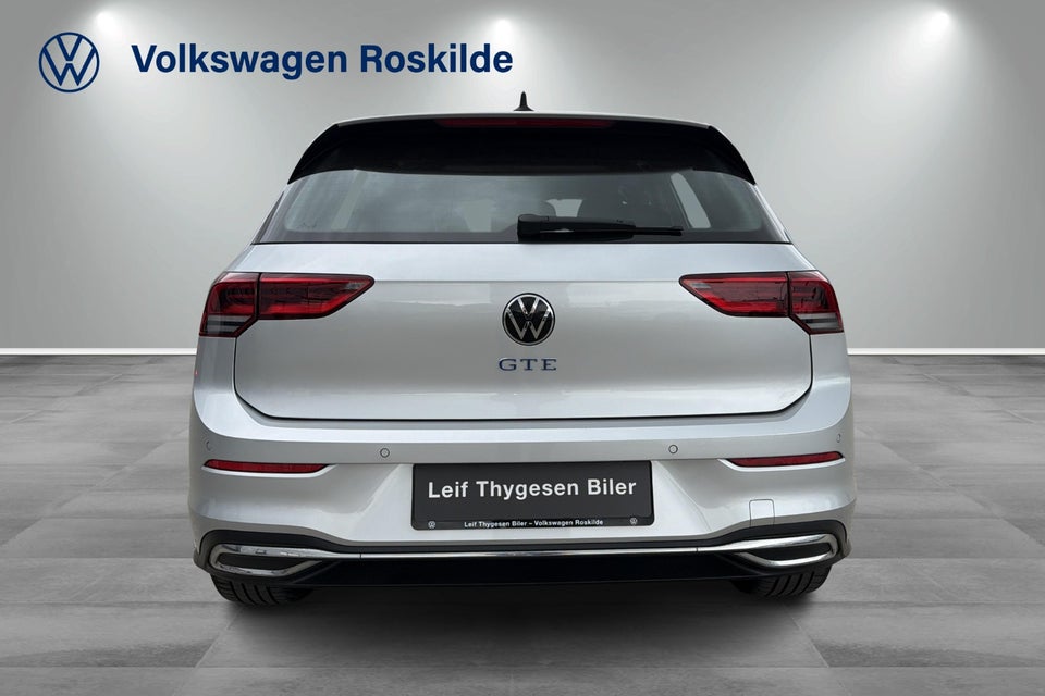 VW Golf VIII 1,4 GTE DSG 5d