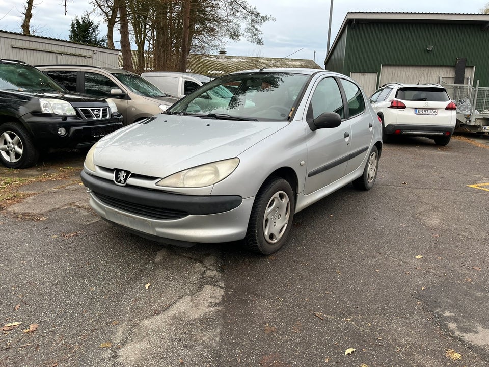 Peugeot 206 1,4 XR 5d