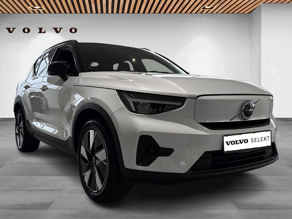 Volvo XC40 ReCharge Extended Range Plus 5d