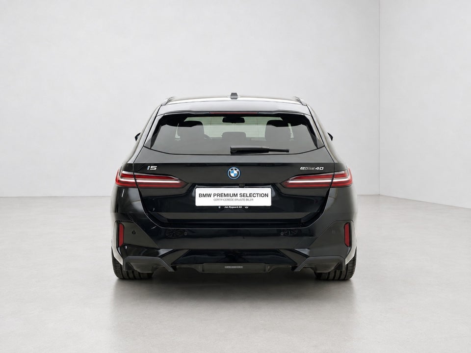 BMW i5 eDrive40 Touring M-Sport 5d