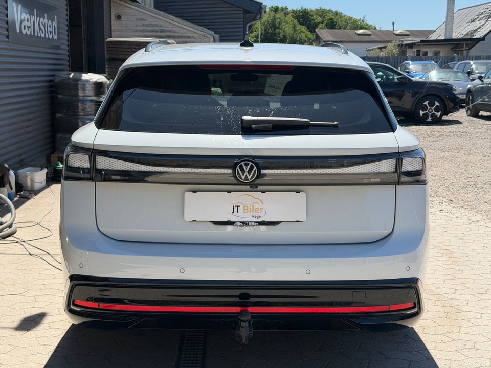 VW ID.7 86 Pro S Tourer 5d