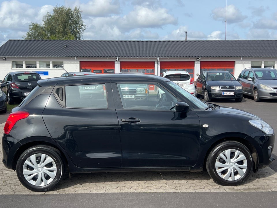 Suzuki Swift 1,2 Dualjet Club 5d