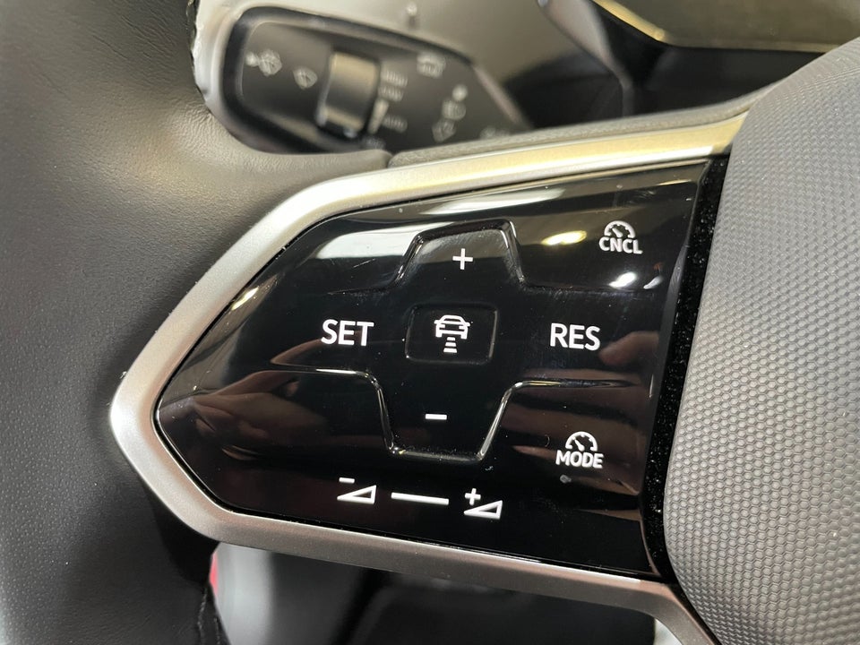 VW ID.4 77 Style+ 4Motion 5d