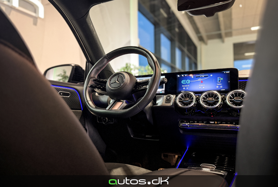 Mercedes EQB250+ AMG Line 5d