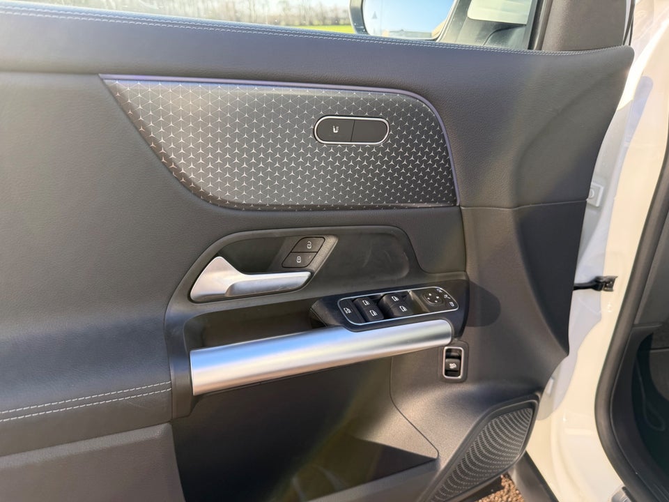 Mercedes EQA250+ Progressive 5d