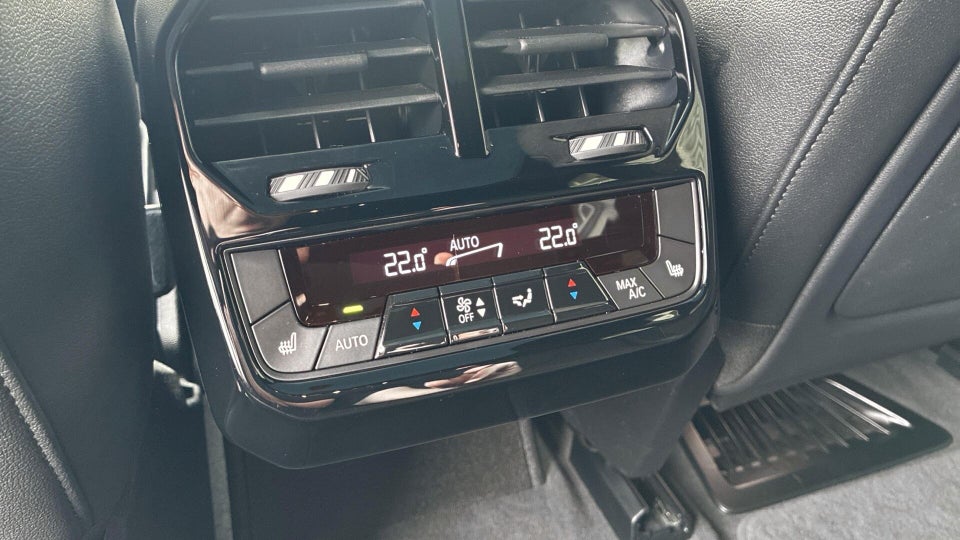 BMW iX xDrive50 Supercharged 5d