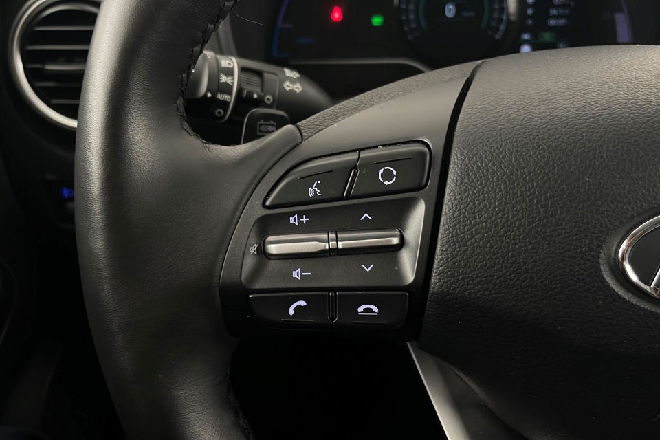 Hyundai Kona 64 EV Premium 5d