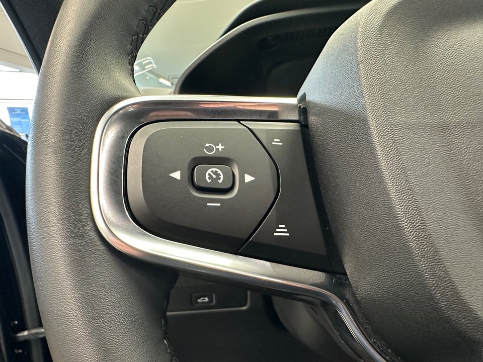 Volvo XC40 P8 ReCharge Twin Plus 5d