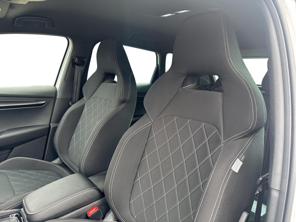 Skoda Karoq 2,0 TSi 190 Sportline DSG 4x4 5d
