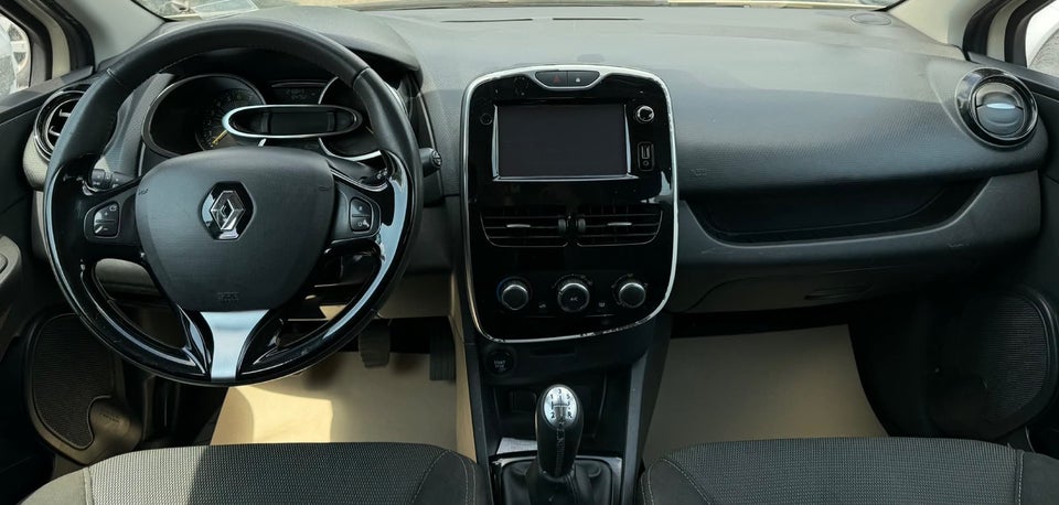 Renault Clio IV 0,9 TCe 90 Expression Optimized 5d