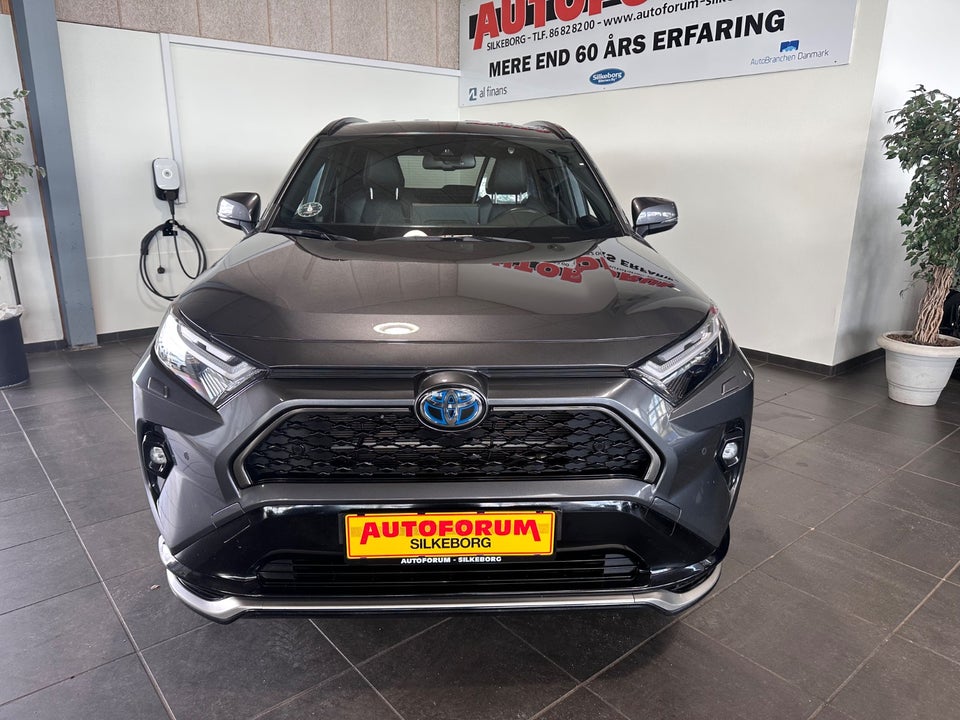 Toyota RAV4 2,5 Hybrid Active AWD Van 5d