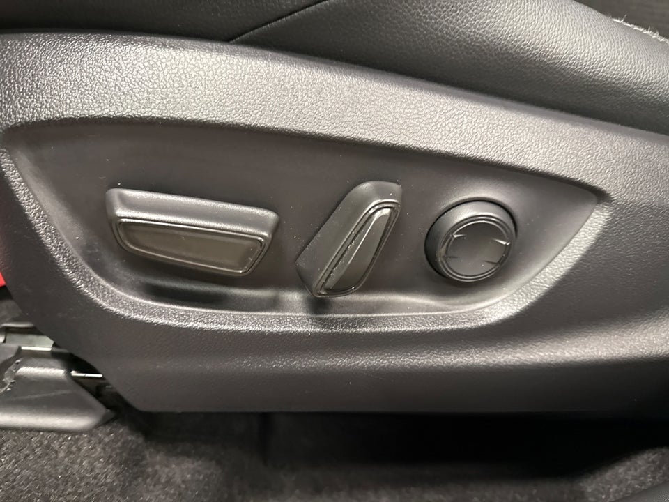 Toyota bZ4X Active 5d