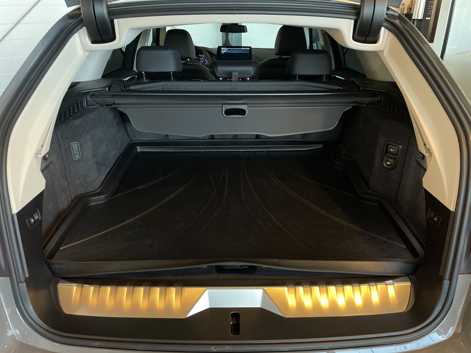 BMW 530e 2,0 Touring Sport Line aut. 5d