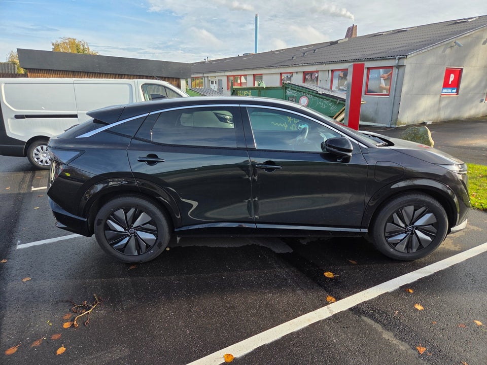 Nissan Ariya 63 Advance 5d