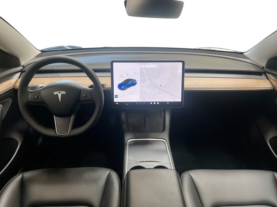 Tesla Model 3 RWD 4d