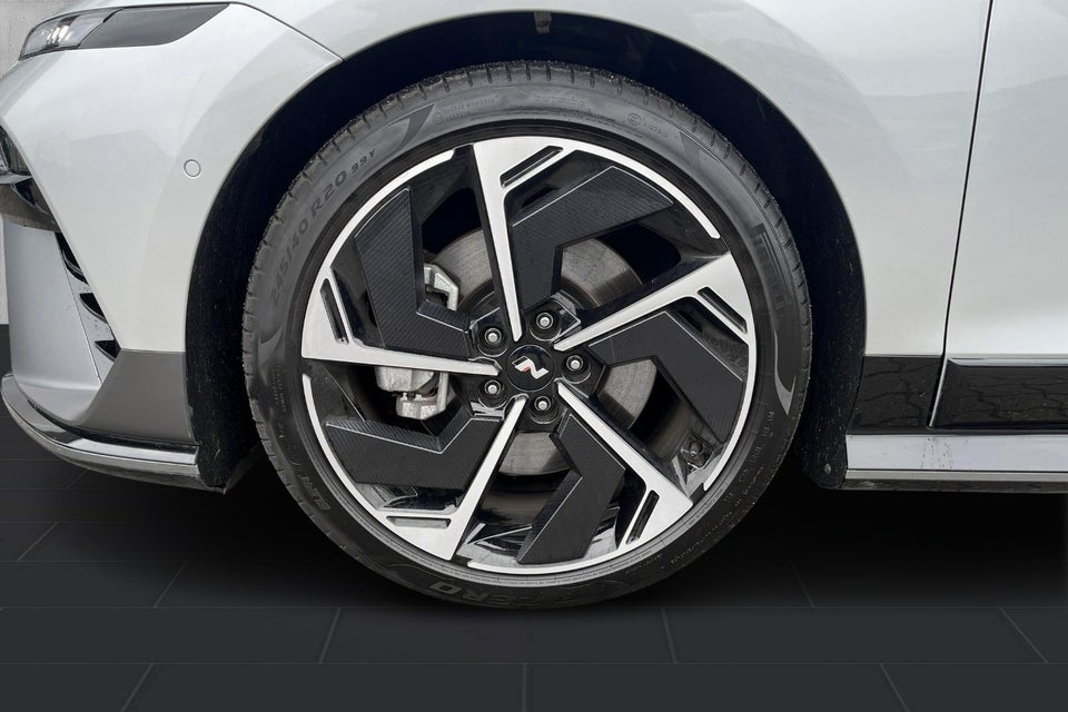 Hyundai Ioniq 6 84 N Line+ 4d