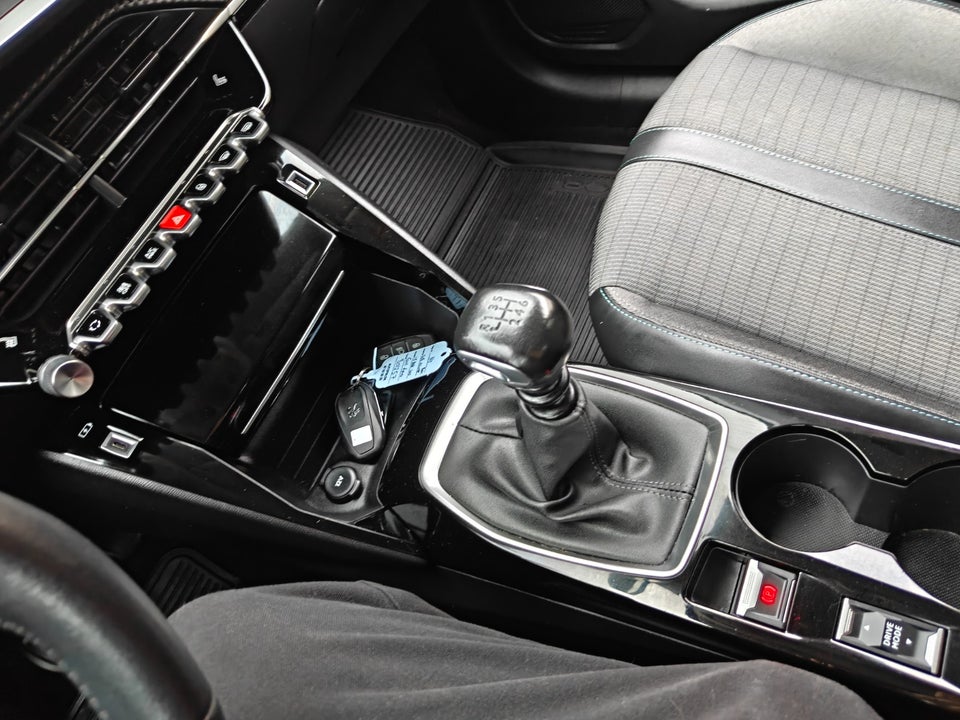 Peugeot 208 1,5 BlueHDi 100 Allure Pack 5d