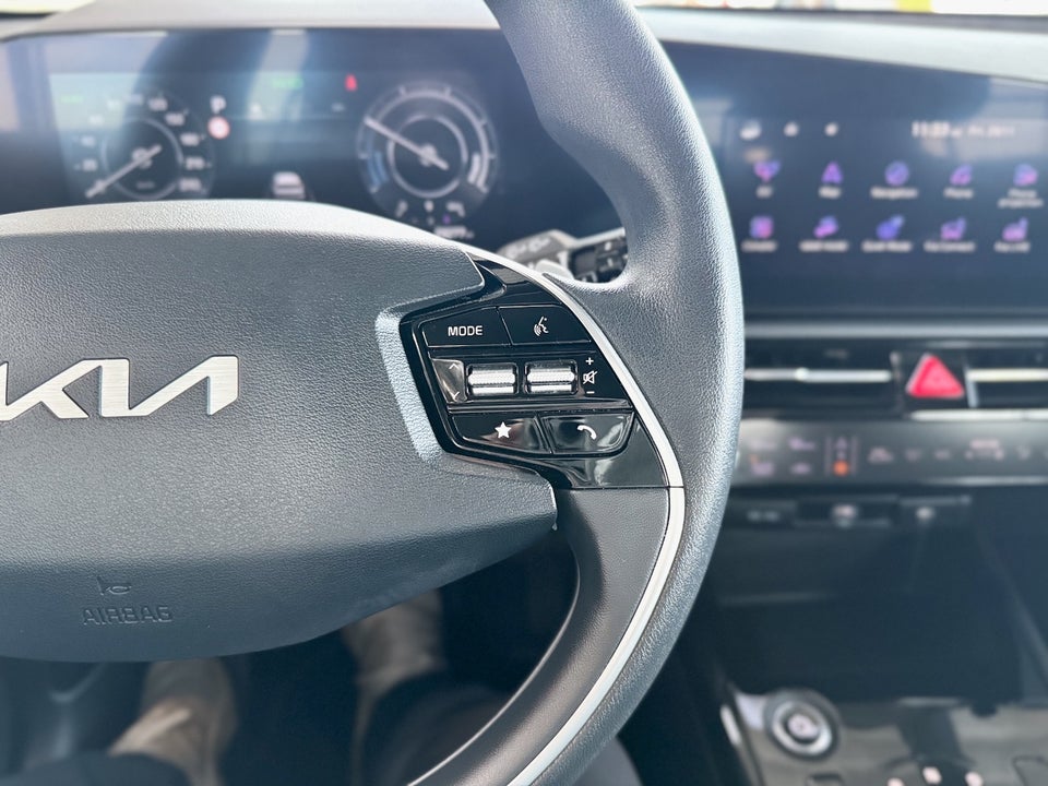 Kia Niro 64 EV 5d
