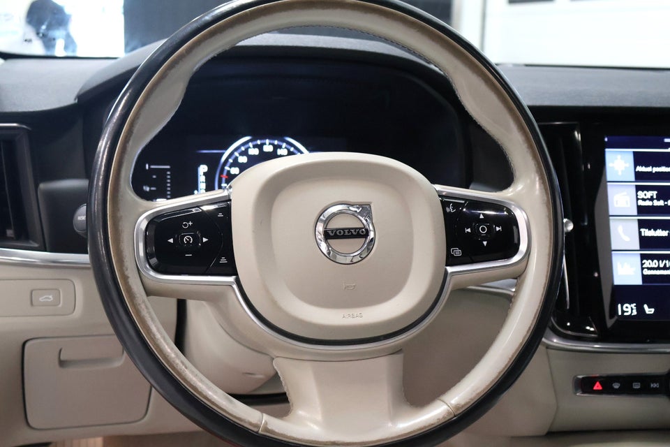 Volvo V90 2,0 D4 190 Momentum aut. 5d