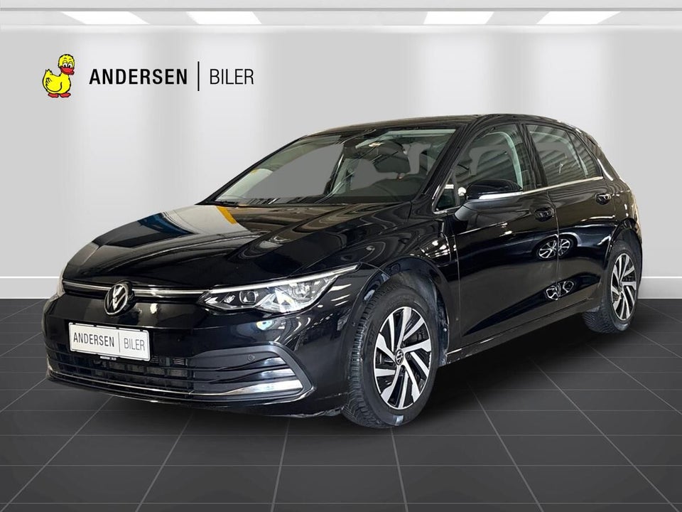 VW Golf VIII 1,4 eHybrid DSG 5d