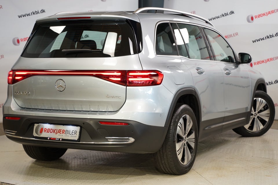 Mercedes EQB300 Progressive Advance Plus 4Matic 5d