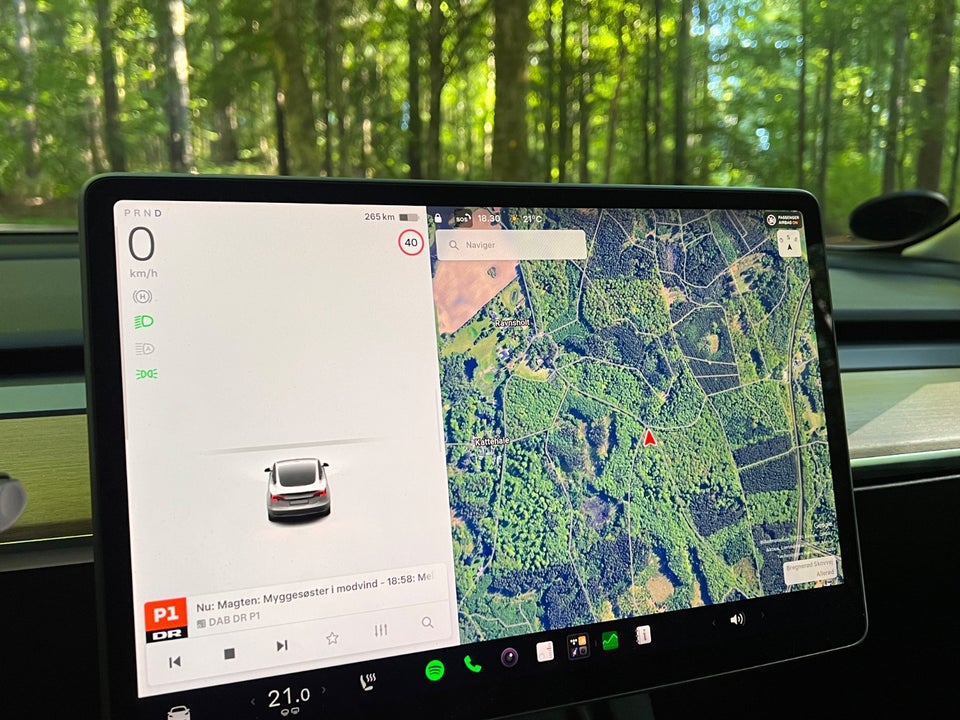 Tesla Model 3 Long Range AWD 4d