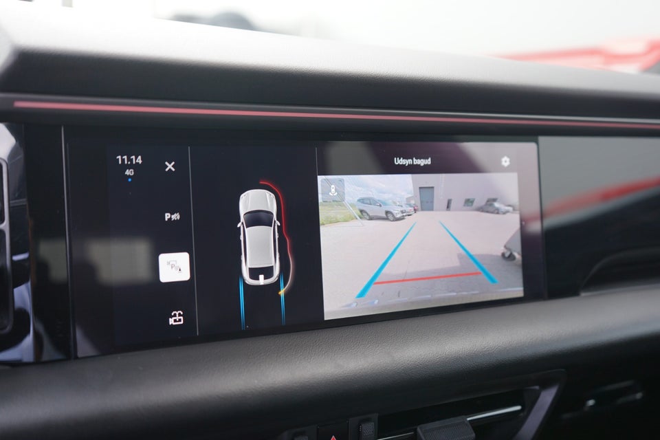Porsche Macan 4 5d