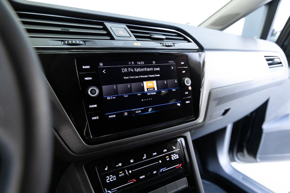 VW Touran 2,0 TDi 122 Comfortline Van 5d