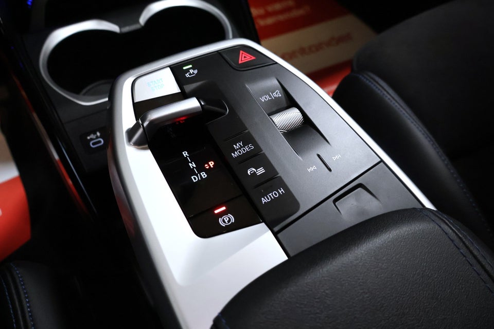 BMW iX1 eDrive20 M-Sport 5d