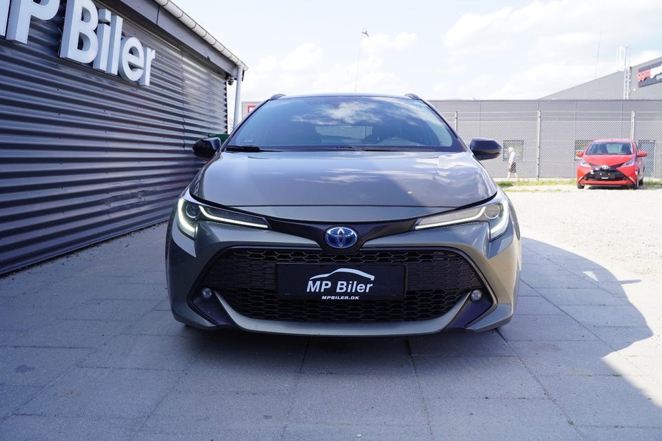 Toyota Corolla 1,8 Hybrid Active Premium Touring Sports MDS 5d