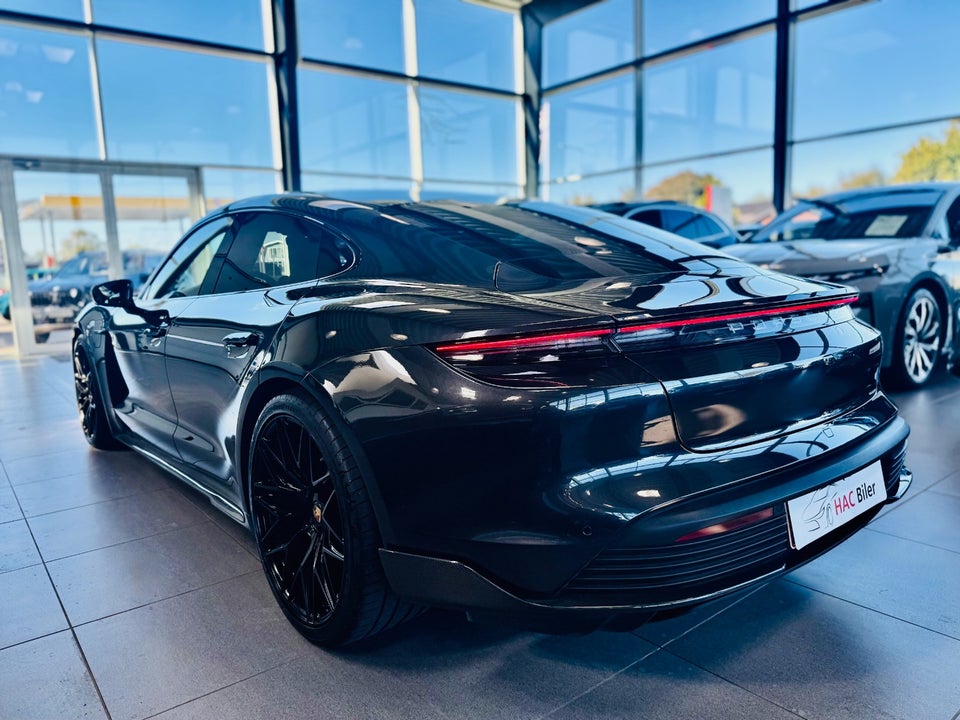 Porsche Taycan 4S Performance+ 4d