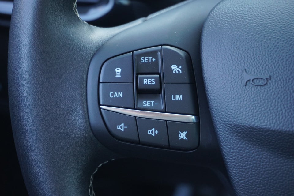 Ford Puma 1,0 EcoBoost mHEV Titanium 5d