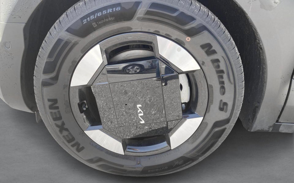 Kia PV5 71 Long Range Upgrade 5d