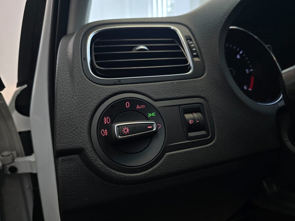 VW Polo 1,4 TDi 90 Highline DSG BMT Van 5d